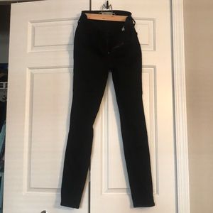 Madewell Roadtripper Skinny Jeans